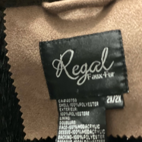 Excellent Coat - Picture 5 of 5